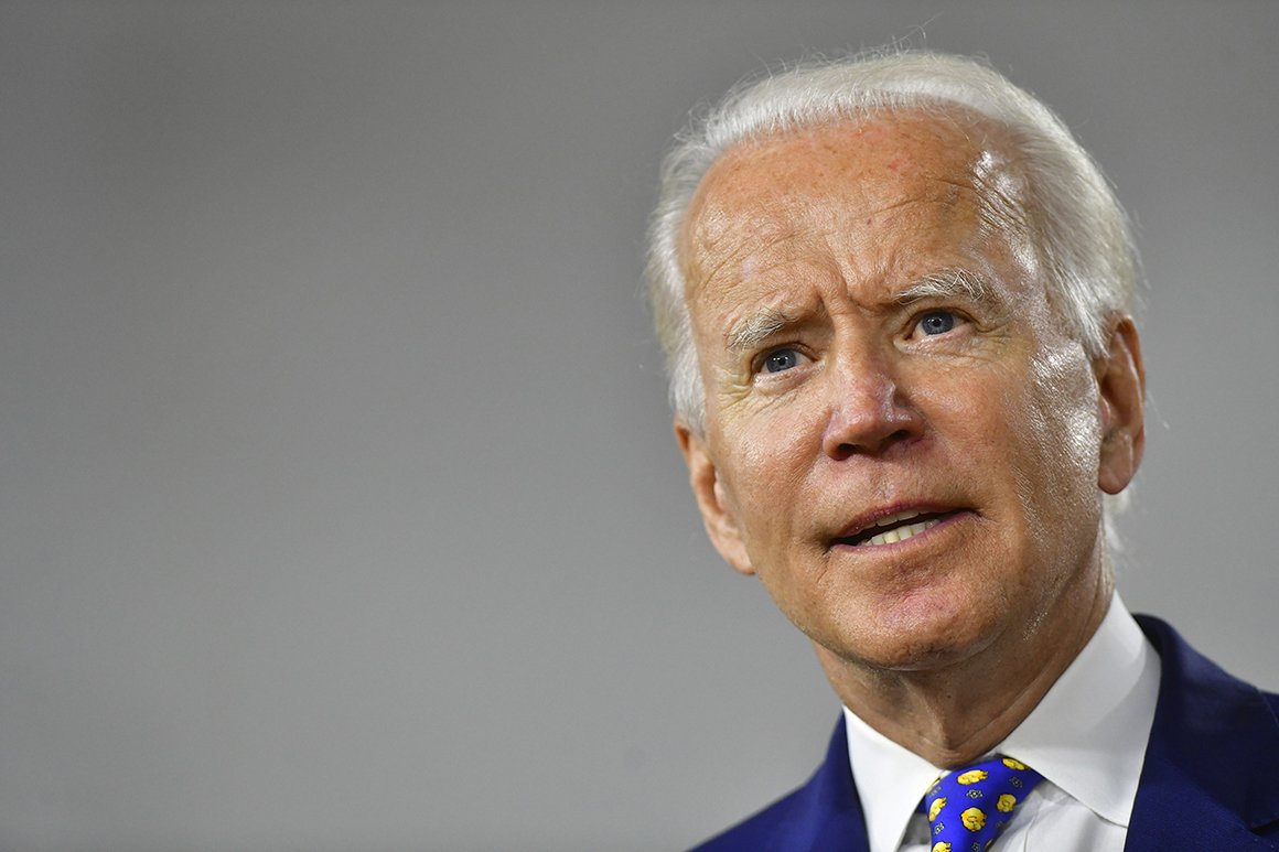  Preşedintele Biden este de acord să se renunţe la un obstacol în calea aderării Ucrainei la NATO