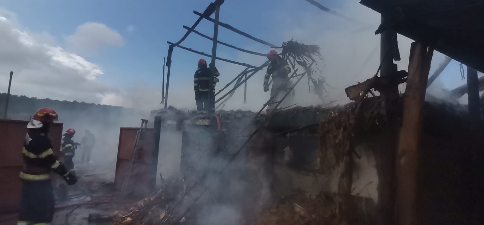  A luat foc o casă în Brătești