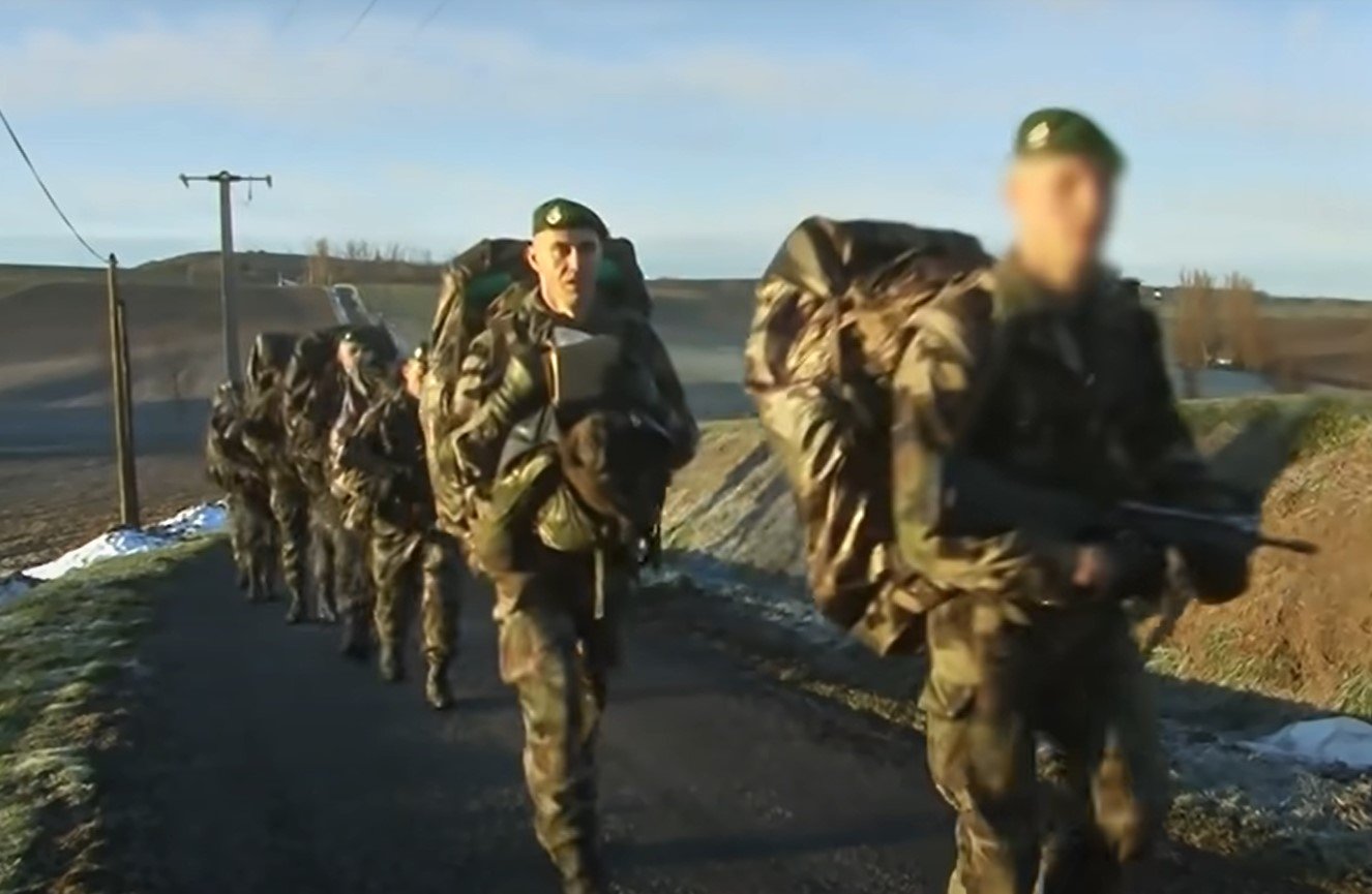  Cum te poţi înrola în Legiunea Străină – unitatea de elită a Armatei Franceze (VIDEO)