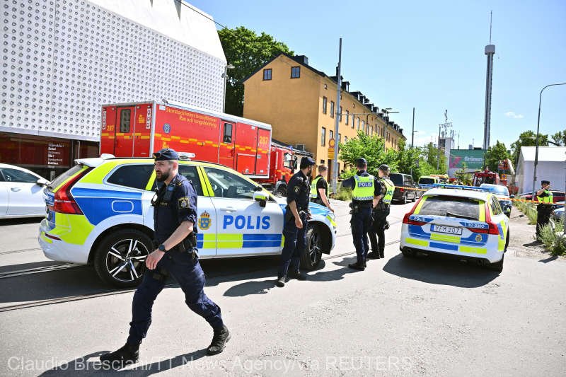 O persoană a murit şi mai multe au fost rănite într-un accident de roller-coaster în Suedia