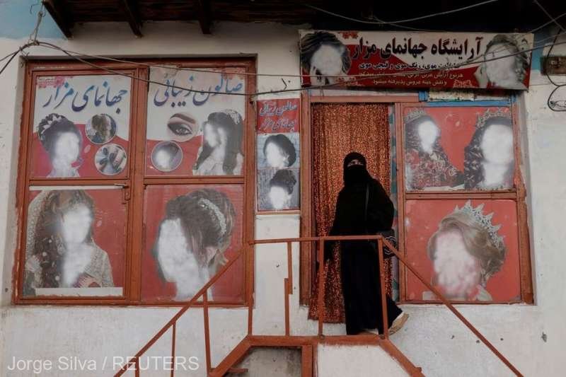  Administraţia talibană ordonă închiderea saloanelor de înfrumuseţare din Afganistan