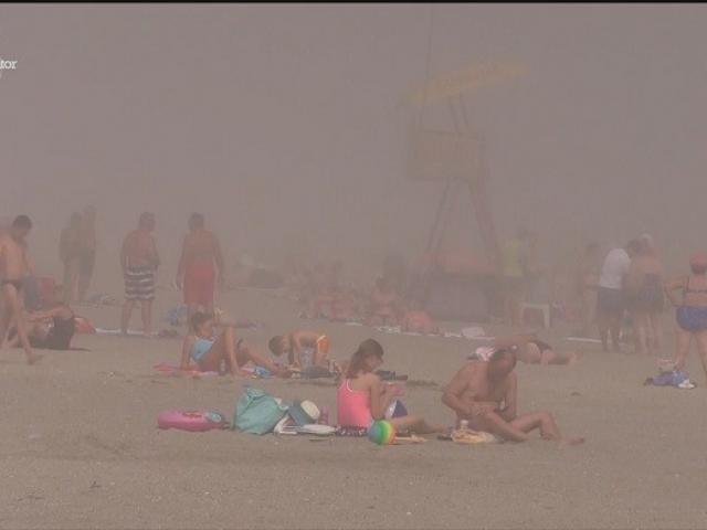  VIDEO Fenomen straniu pe litoralul românesc: Plajele au fost cuprinse de o ceață densă