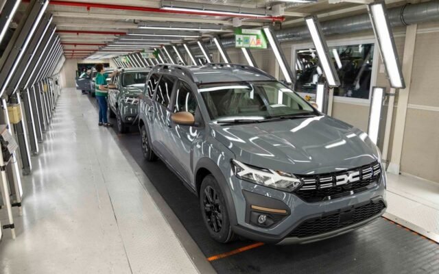  Vânzările Dacia au crescut în Marea Britanie cu peste 27% în primul semestru din 2023