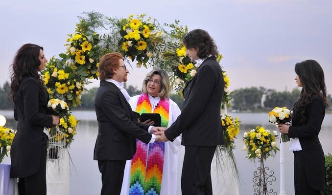  Căsătoriile gay, recunoscute parțial în România. Proiect de lege elaborat de Ministerul de Interne