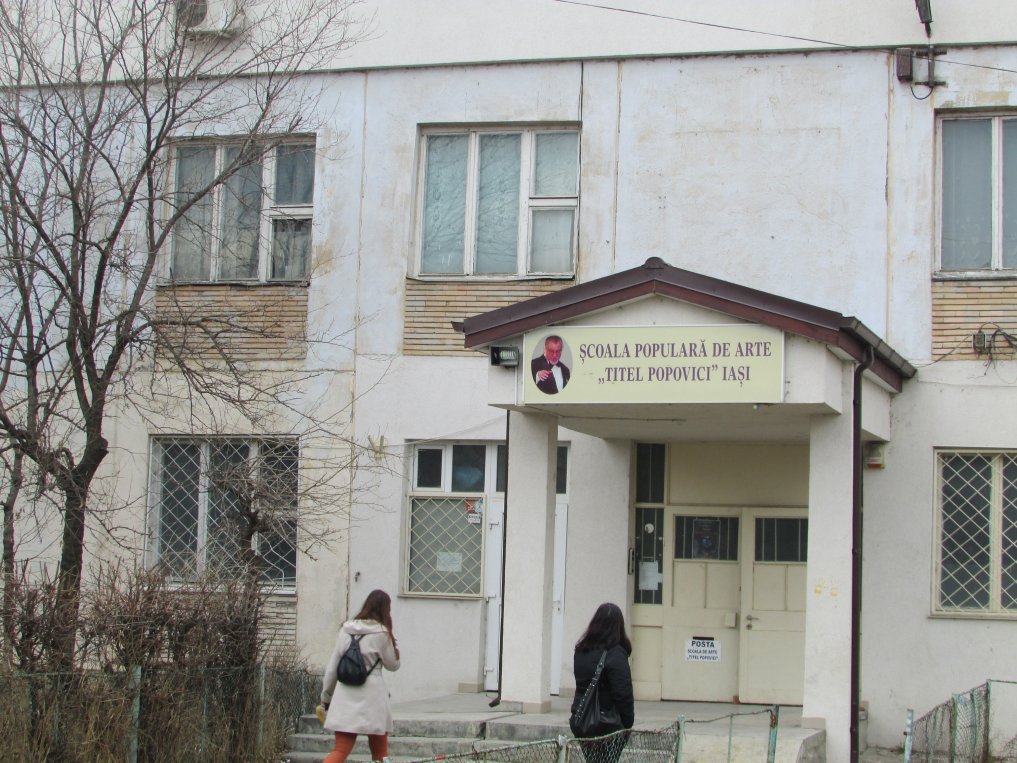  O ciudăţenie: un singur candidat pe locul lăsat vacant de Vlad Baba la Şcoala de Arte