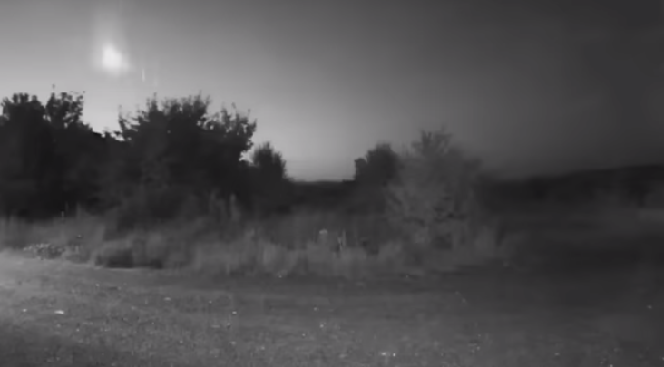  VIDEO Noi imagini cu meteoritul care a traversat România și a ajuns în Bulgaria. Explozie luminoasă la vecini
