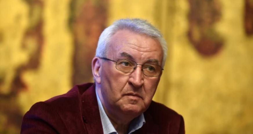  Cezar Irimia, Preşedintele Federaţiei Asociaţiilor Bolnavilor de Cancer: Domnul ministru Alexandru Rafila nici nu vrea să ştie de noi