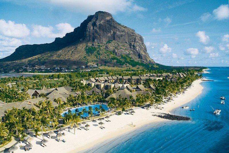  Turiştii europeni fug în Mauritius pentru a scăpa de căldură şi război