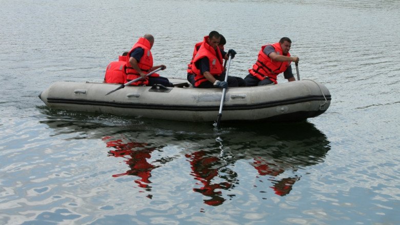  Dolj: Echipe de salvare-căutare pe Dunăre, unde există informaţii că o fată de 14 ani s-ar fi înecat