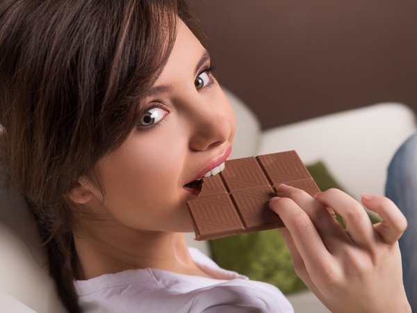  Pofta de ciocolată va fi mai scump de satisfăcut. Se anunţă preţuri uriaşe