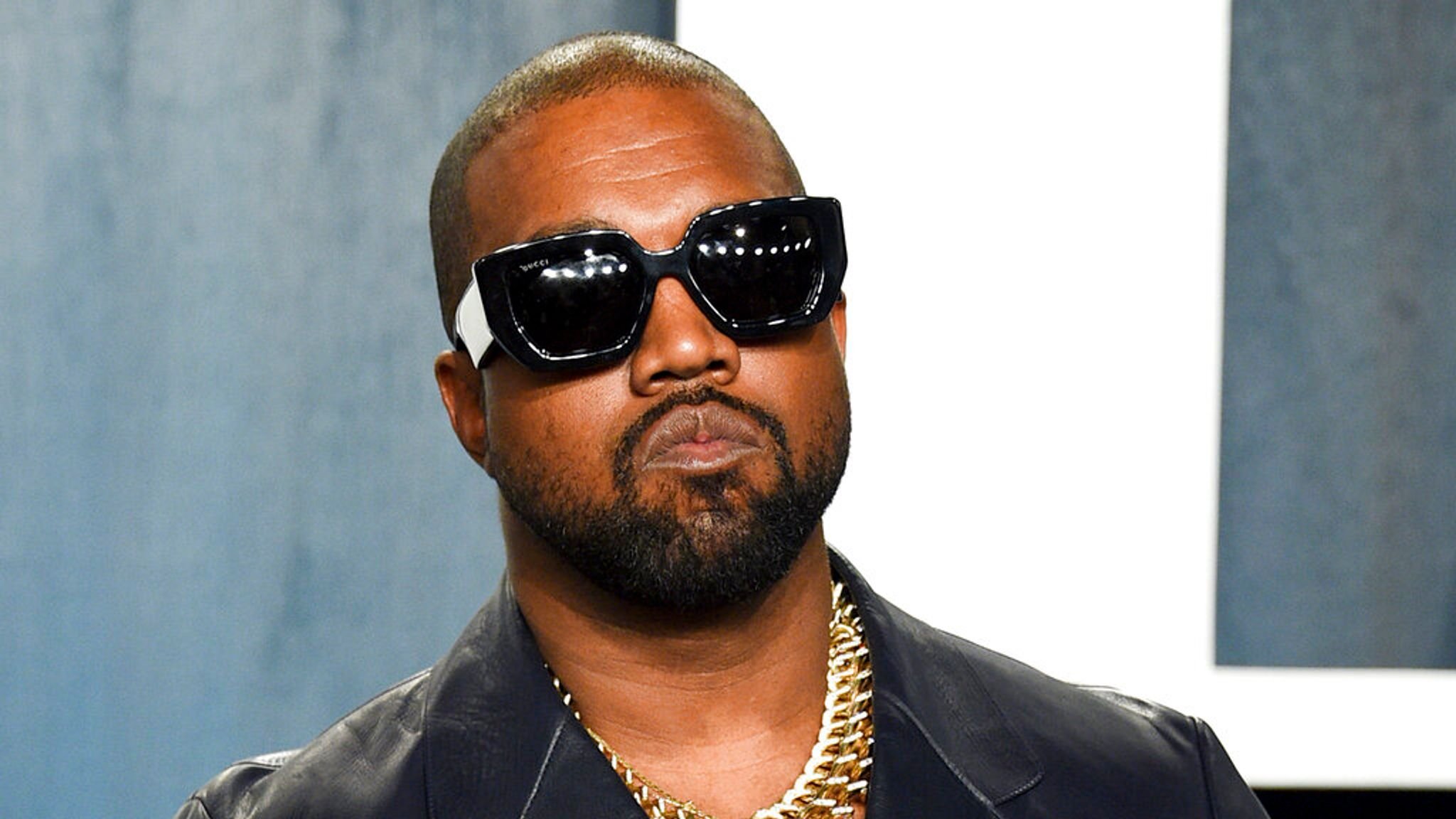  Reţeaua de socializare Twitter, redenumită X, a reactivat contul cântăreţului Kanye West