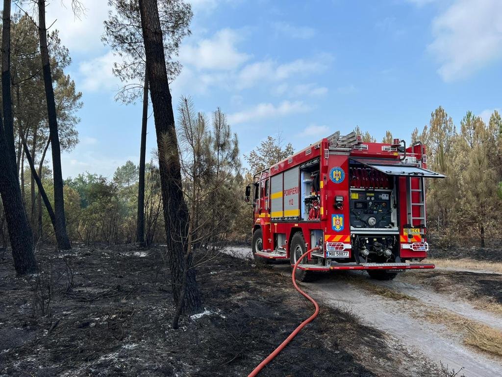  România trimite în Franţa al doilea contingent de pompieri militari specializat în stingerea incendiilor de pădure