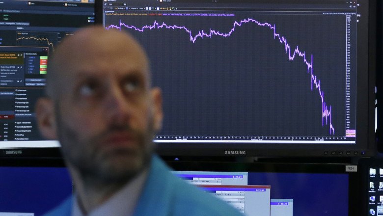  Analişti: Bursele se confruntă cu o furtună perfectă, adusă de dobânzile mari şi temerile legate de economia chineză