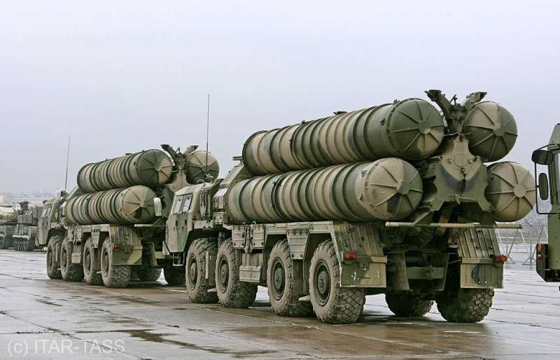  Kievul a anunţat distrugerea unui sistem de apărare antiaeriană din Crimeea