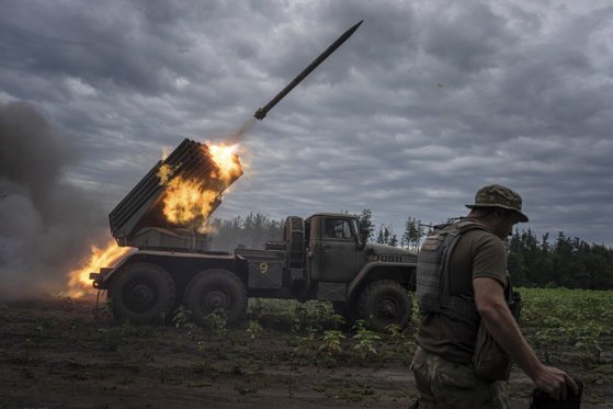  WSJ: Contraofensiva ucraineană a străpuns principala linie defensivă rusă din sud-estul ţării