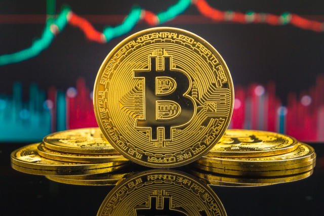  Raport Henley & Partners: În lume există şase miliardari în bitcoin