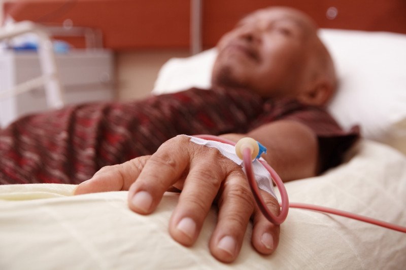  Studiu american: Transfuziile cu sânge tânăr pot încetini îmbătrânirea şi ar putea ajuta vârstnicii să trăiască mai mult