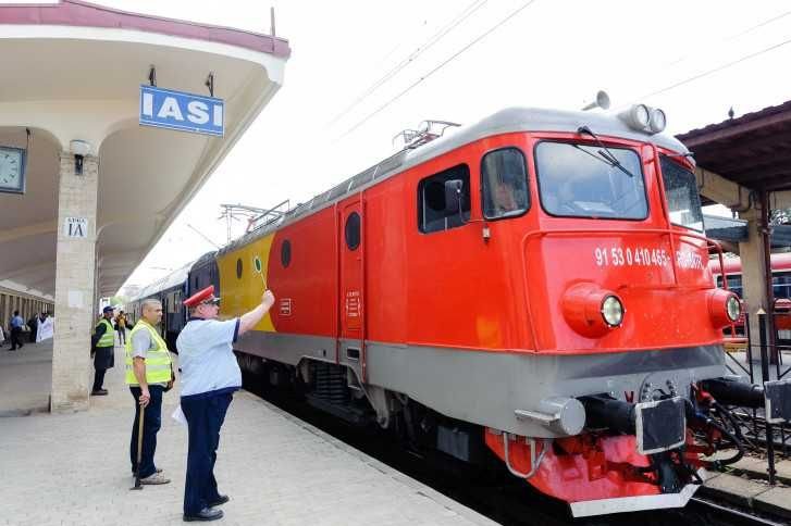  Toate trenurile de călători și marfă ale CFR s-au oprit două ore pe liniile Regionalei Iași