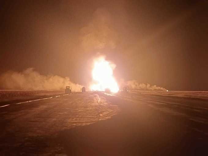  Explozie urmată de incendiu pe şantierul Autostrăzii Moldova. Patru muncitori au murit şi alţi cinci au fost răniţi – FOTO