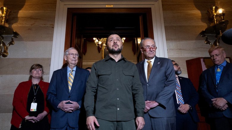  Zelenski a fost la Pentagon şi s-a întâlnit cu legislatorii americani încercând să-i convingă să continue ajutorul militar