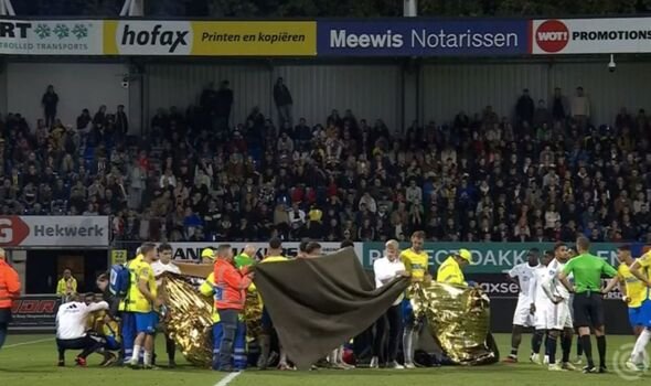  VIDEO Scene dramatice în Olanda – Meci suspendat, după ce portarul a fost la un pas de moarte