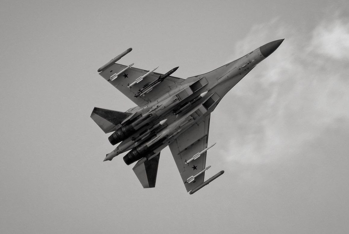  VIDEO Rușii și-au bombardat un avion de luptă crezând că este unul ucrainean