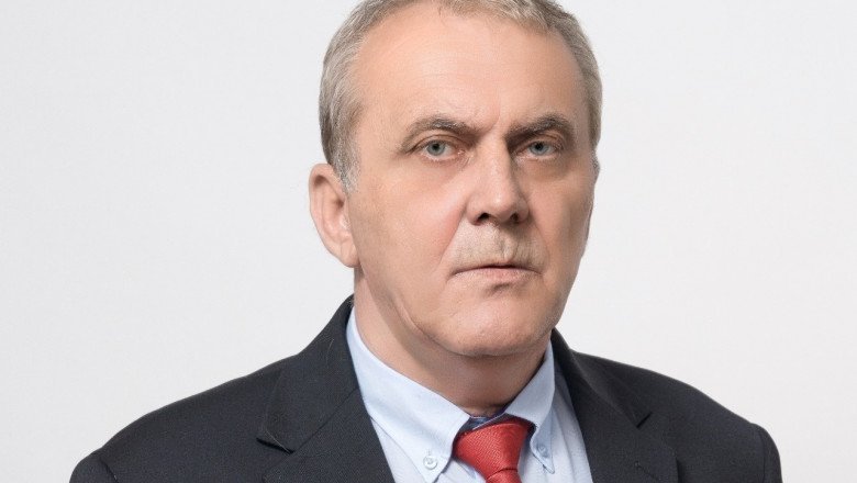  Ion Georgescu, suspendat din funcţia de primar al oraşului Mioveni, arestat pentru trafic de influenţă