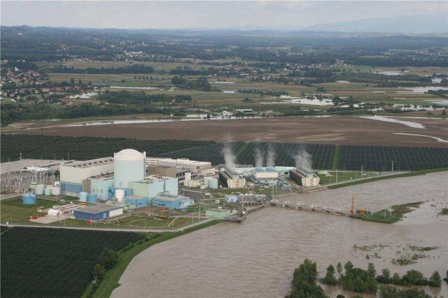  Centrala nucleară din Slovenia a fost închisă din cauza unei scurgeri în incinta de izolare