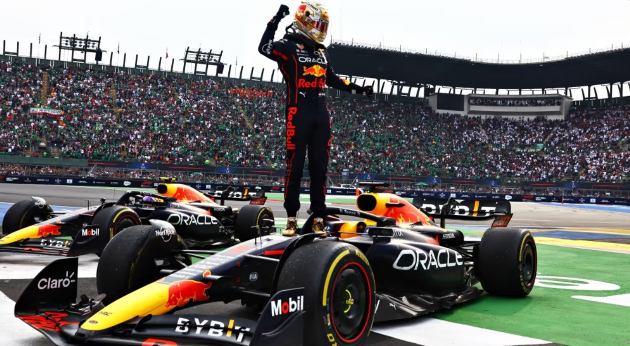  Verstappen a câştigat a treia oară consecutiv titlul mondial la F1