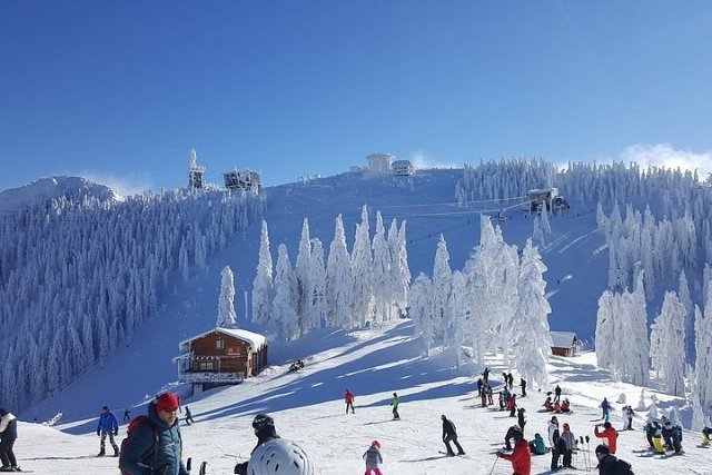  Schi la Brașov. Data de la care sunteți așteptați pentru sportul de iarnă