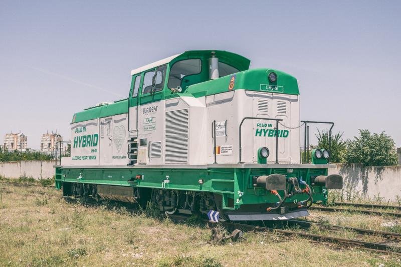  VIDEO Cum arată prima locomotivă de manevră hybrid făcută în România. La bază are un model din 1960