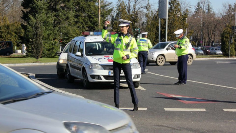  Raid al Rutierei în Iaşi pentru a depista şoferi băuţi sau drogaţi: 24 de permise au fost reţinute