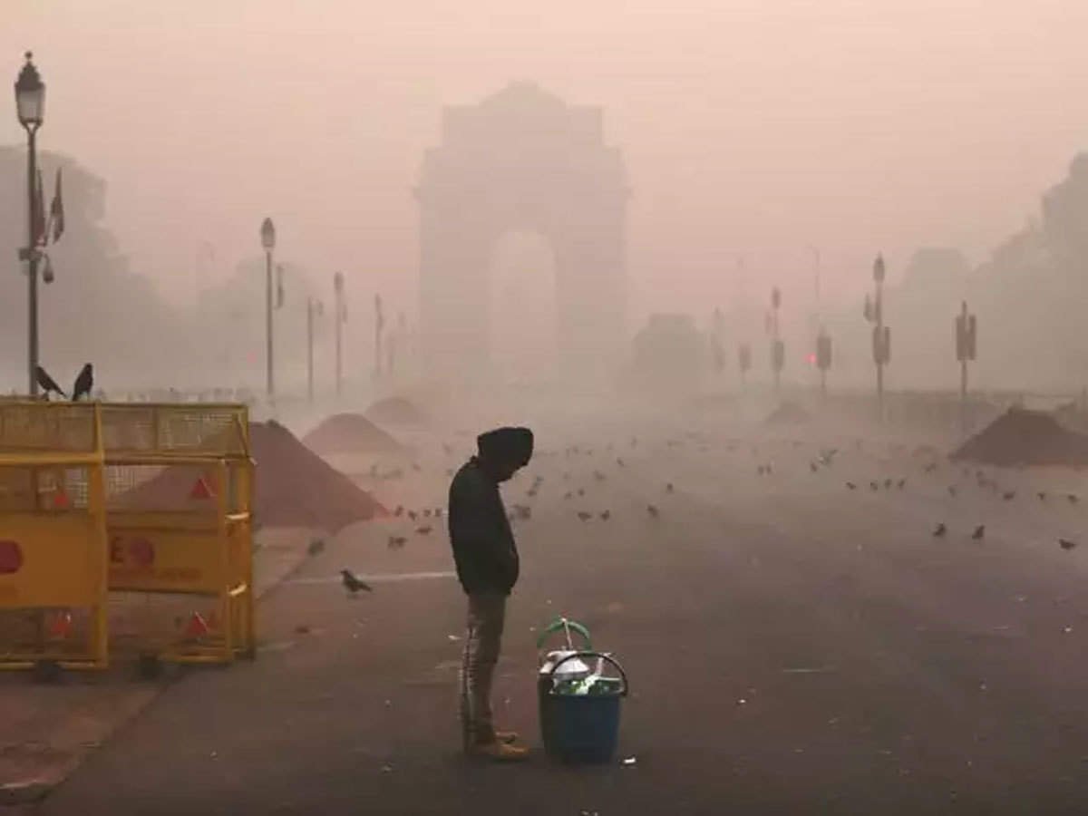  New Delhi, cel mai poluat oraş din lume, este învăluit într-o ceaţă toxică