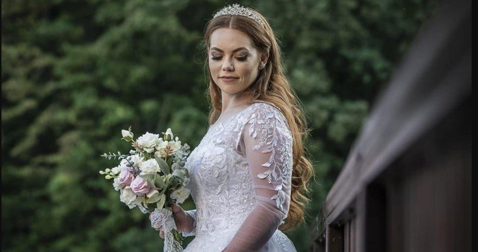  Tânăra de 21 de ani care şi-a găsit sfârşitul în accidentul de la Dumbrăveni se căsătorise în urmă cu câteva luni