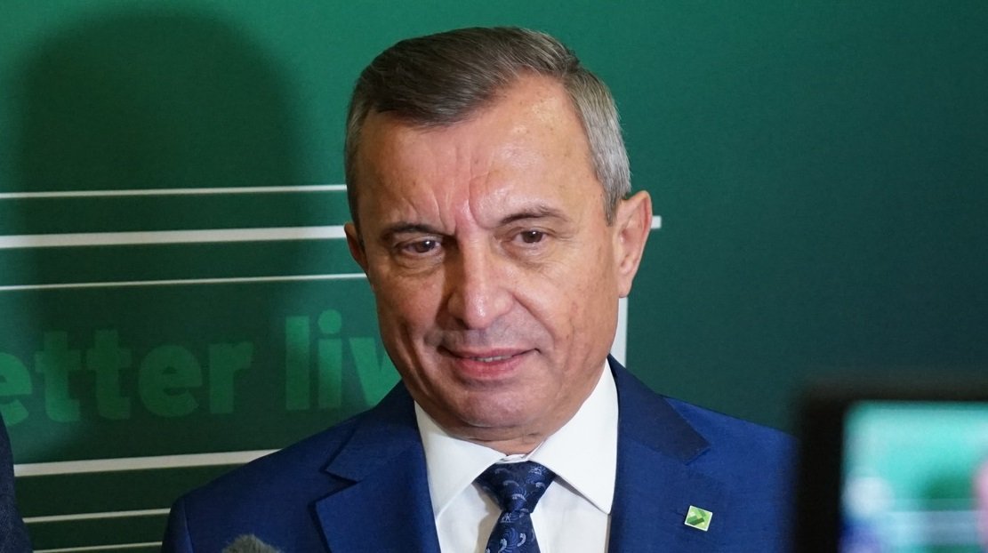  Prof. Gerard Jităreanu a fost ales rectorul USV Iaşi. Cum s-a votat?