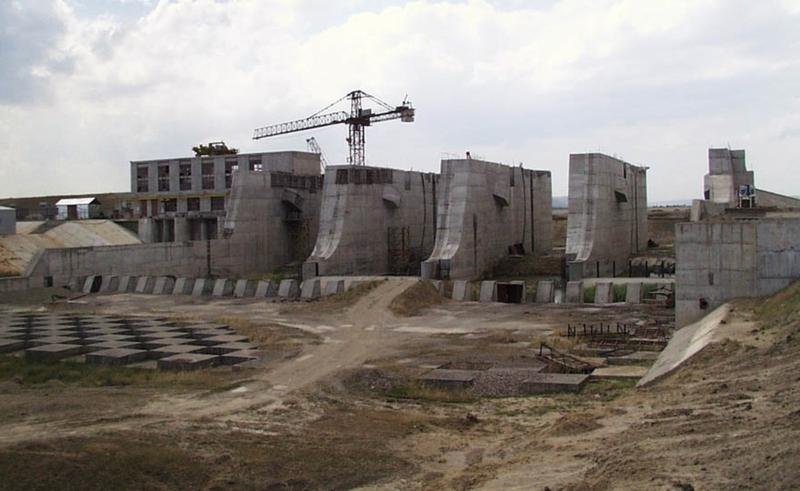 Ministrul Burduja susţine că hidrocentrala de la Paşcani poate fi terminată până la jumătate lui 2026