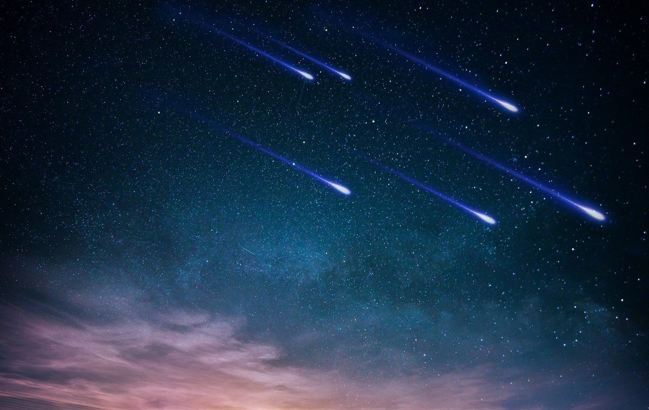  Ploaia de meteori Geminide va atinge apogeul în zilele următoare