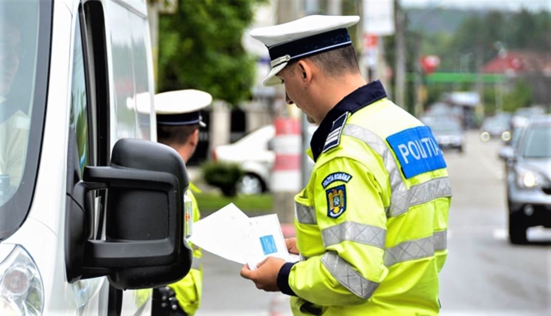  Amenzi automate, examen auto mai dificil şi maşini ale Poliţiei neinscripţionate | Măsurile propuse pentru modificarea Codului Rutier