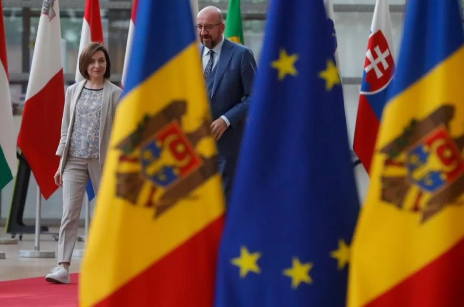  Sondaj – Aproape 50% dintre români consideră că R. Moldova este mai apropiată de România şi de UE