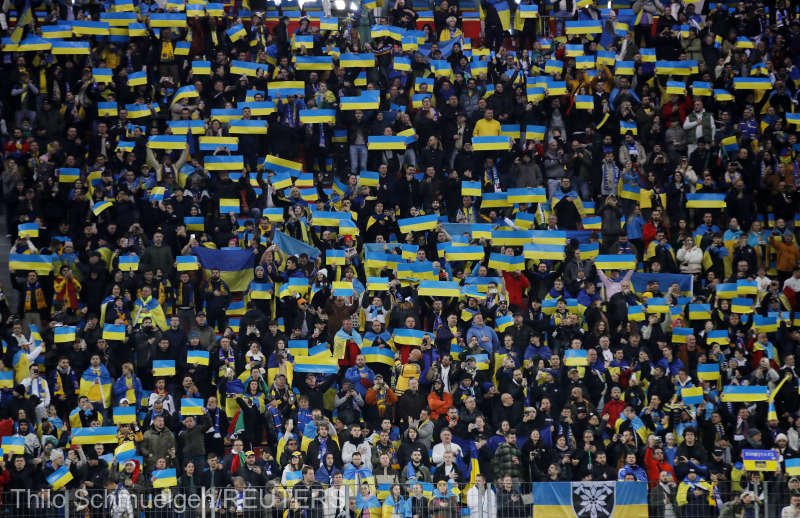  UEFA a amendat federaţia din Ucraina pentru comportamentul rasist al suporterilor săi