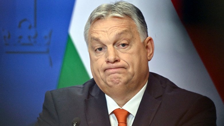  Liderii UE au votat pentru aprobarea începerii negocierii aderării R. Moldova şi a Ucrainei când Viktor Orban a ieşit din sală