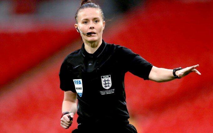  Rebecca Welch, prima femeie care va arbitra un meci din Premier League