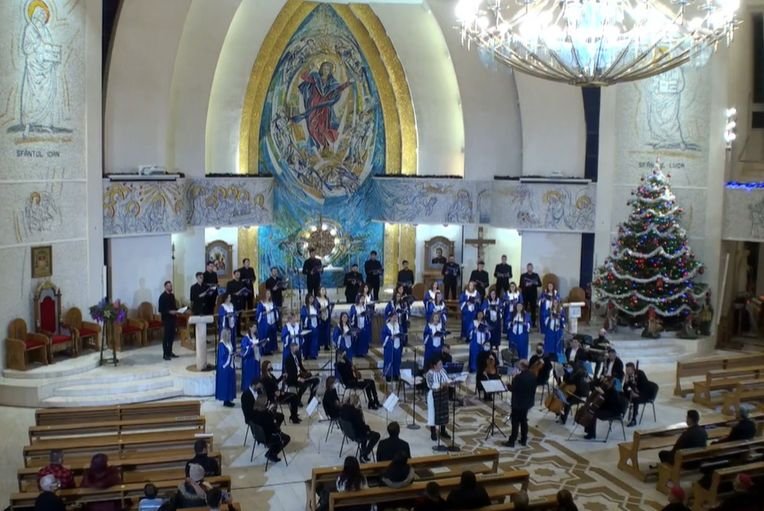  Concert extraordinar de colinde în trei limbi, duminică, la Catedrala Romano-Catolică. Sala, de regulă neîncăpătoare