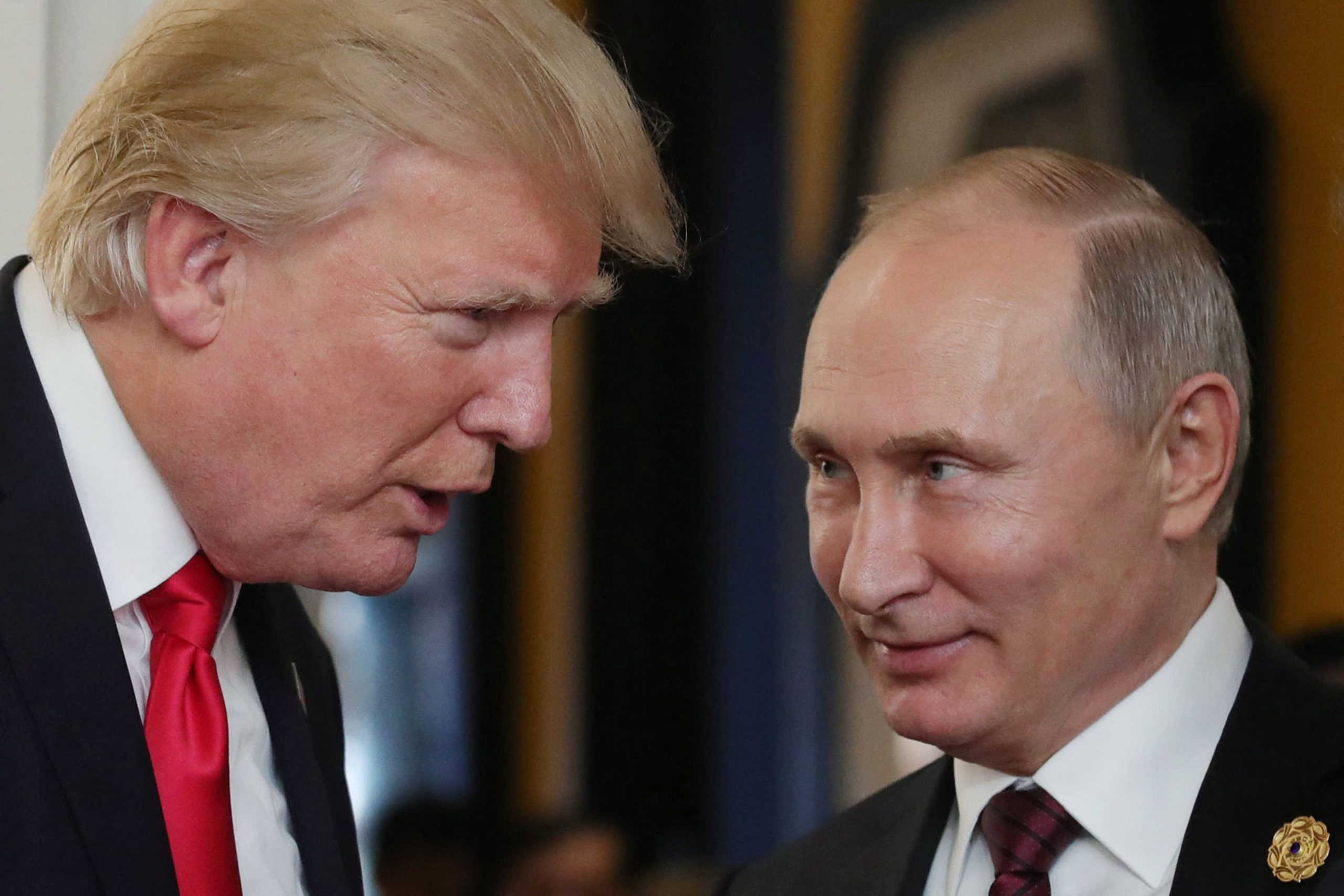  Reuters: Un dosar cu informaţii ultrasecrete despre Rusia lipseşte de la sfârşitul mandatului lui Trump