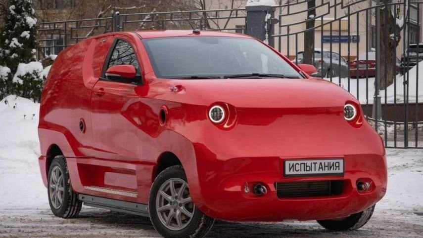  „Urâțenia electrică” de la Moscova face furori pe internet. Aşa arată noua maşină electrică rusească