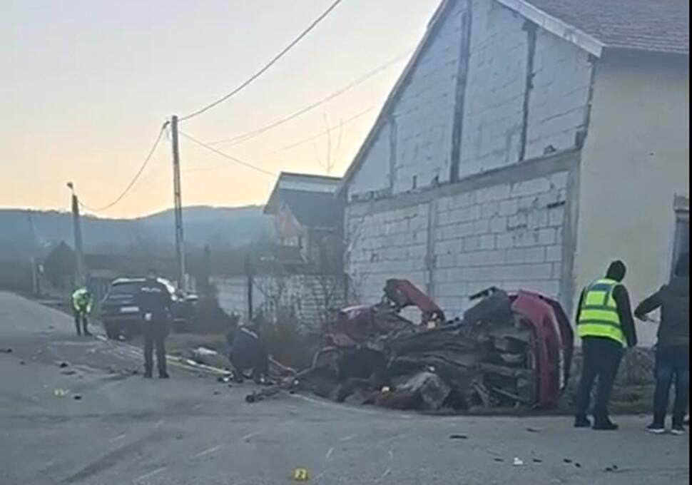  Caraş-Severin: Două persoane au murit într-un accident rutier produs de un tânăr de 19 ani