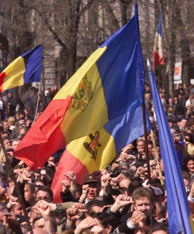  75% dintre români sunt de ACORD cu unirea Republicii Moldova cu România