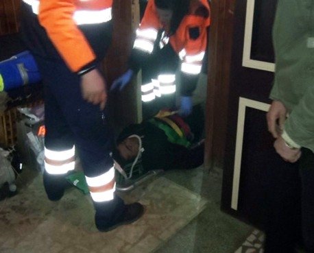  VIDEO Spânzuratul din barul din Paşcani, readus la viaţă de medici. Pierduse bani la păcănele