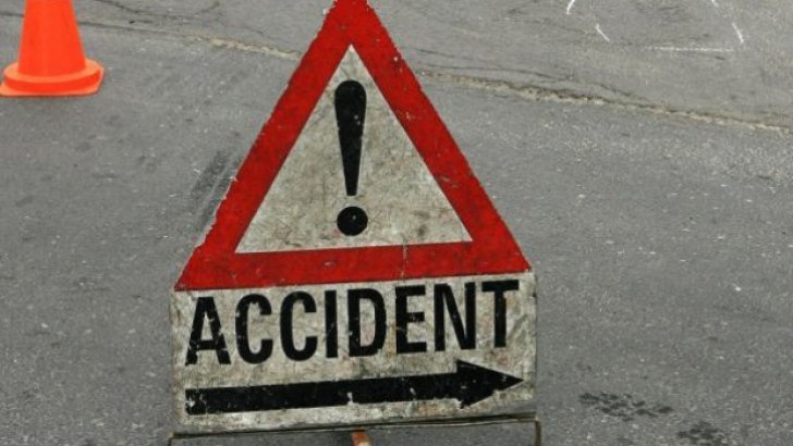  Un tânăr a murit după ce a intrat cu maşina într-un pilon al podului şoselei ocolitoare a Sucevei