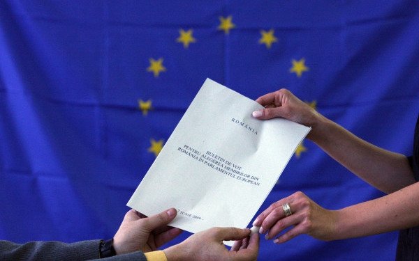  Ce-şi doreşte PSD la europarlamentare: un scor „în jur de 35%”